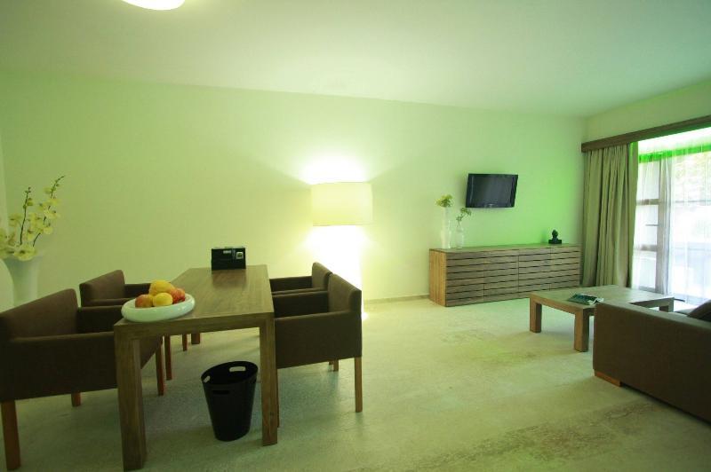 Hotel Mellow Писменово Екстериор снимка